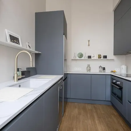 Place Du Palais Centre Historique * Bordeaux