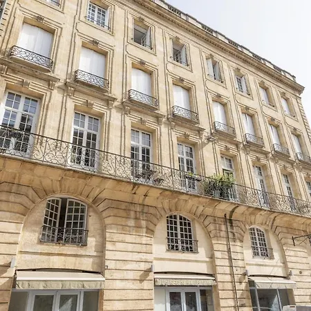 Apartamento Place Du Palais Centre Historique *
