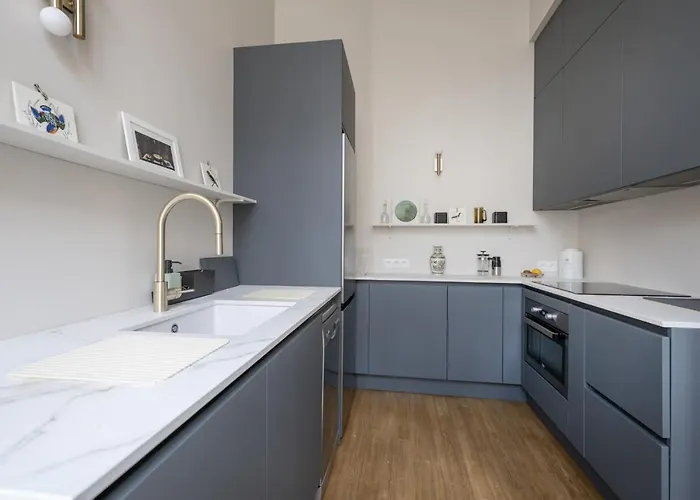 Place Du Palais Centre Historique * Bordeaux