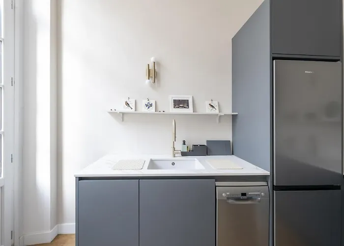 Place Du Palais Centre Historique * Bordeaux